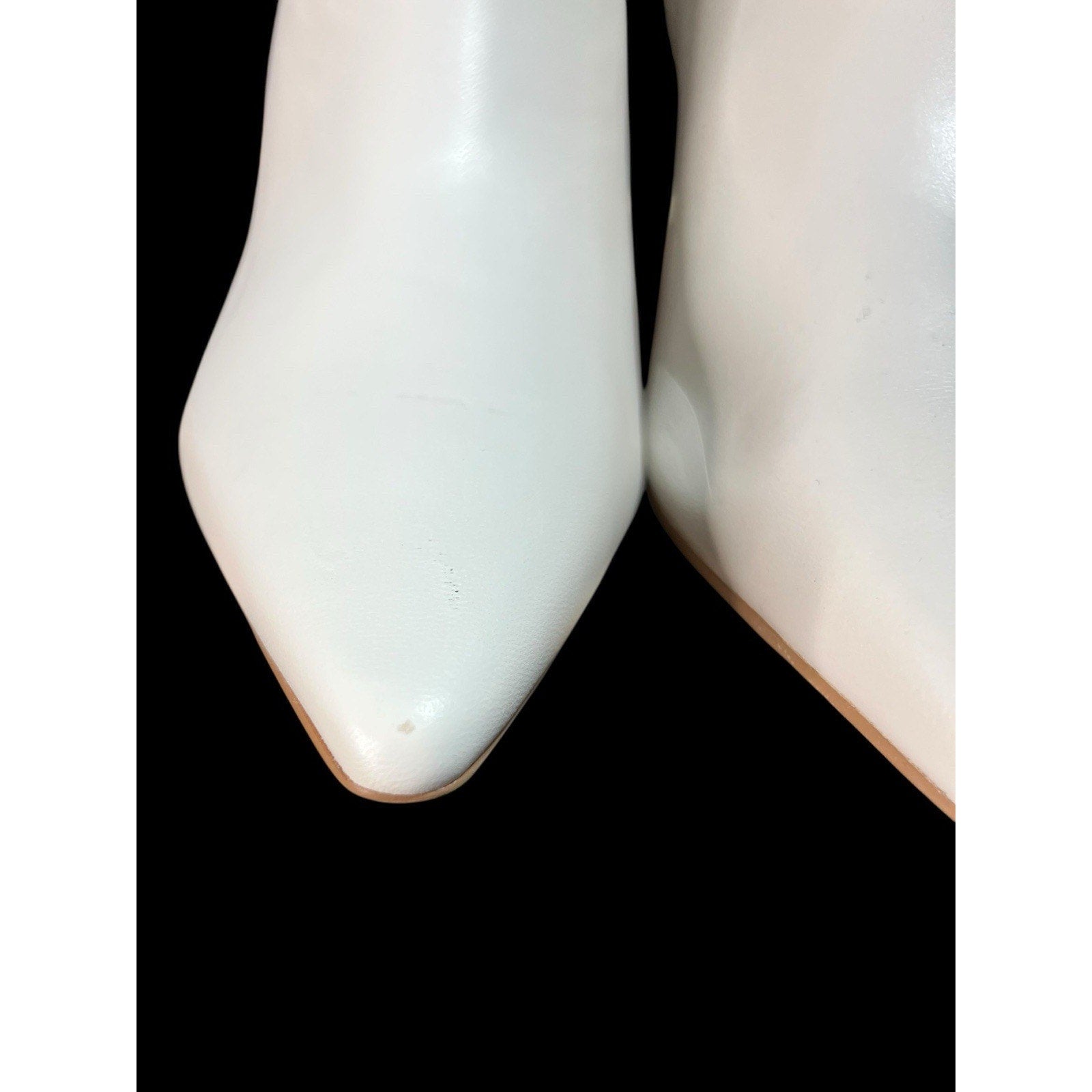 Marc Fisher JARLI POINTY IVORY LEATHER ANKLE BOOTIE Women’s Shoe Size 6M