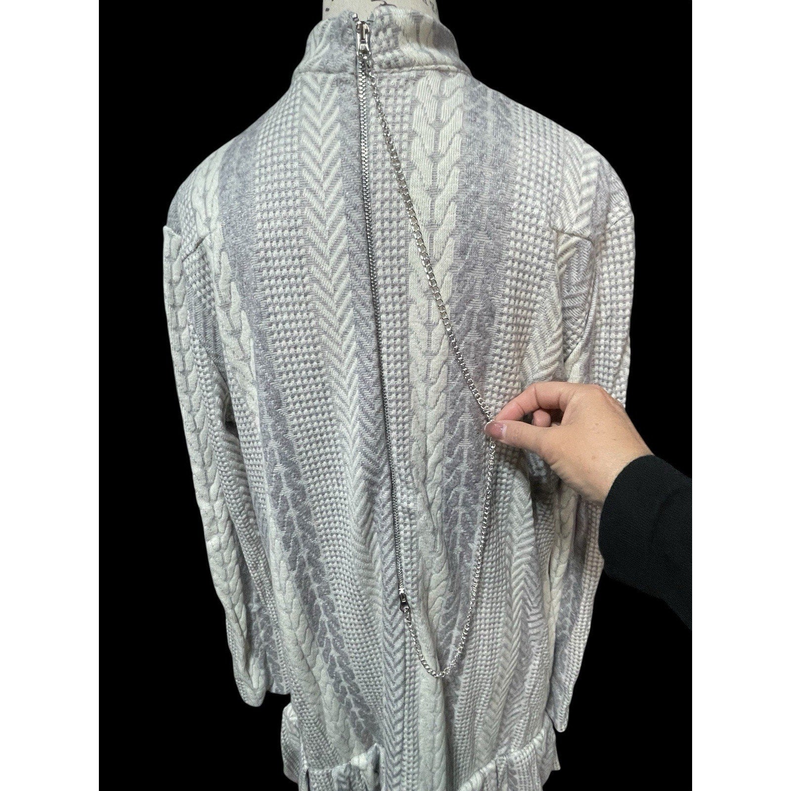 Andre Tan Knit Dress – Gray & Beige, XL Knee-Length Cozy