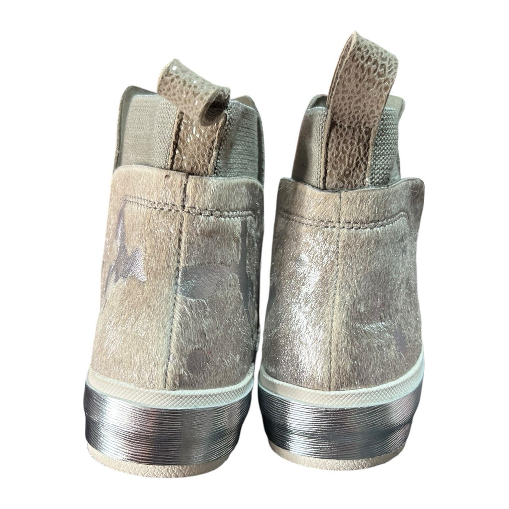 Dolce Vita Gray Suede And Ankle Bootie Women’s Size 8.5M