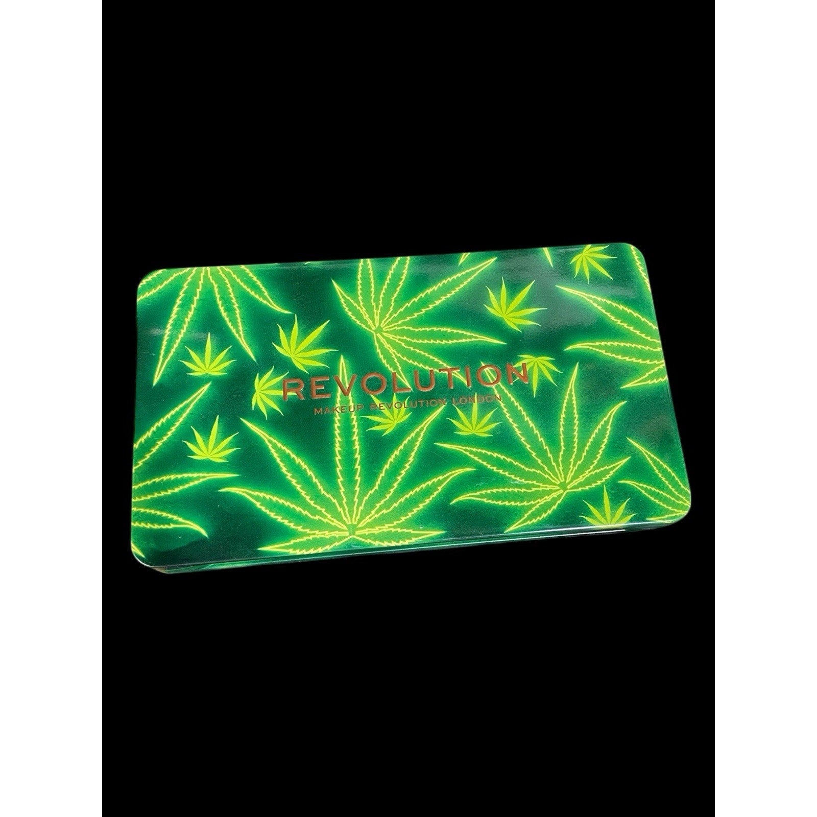 Revolution Forever Flawless Good Vibes Chill Vibes Eyeshadow Pallet NIB