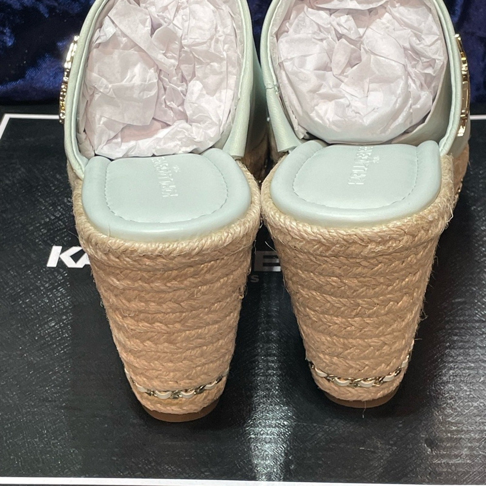 Karl Lagerfeld Paris Corissa Mint Blue wedge Sandals NWB women’s shoe size 8