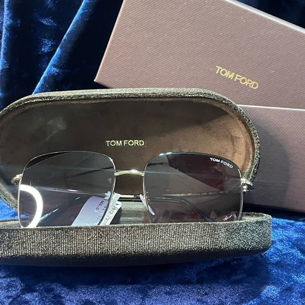 Tom ford Sunglasses NWT and Box MSRP $460