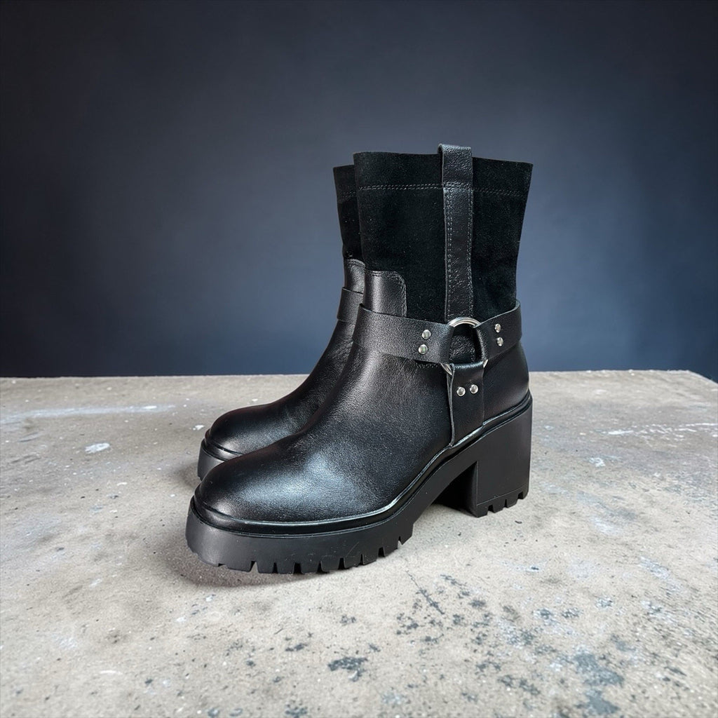 Blondo Rebel waterproof ankle boots in black leather Women’s Shoe Size 7M New