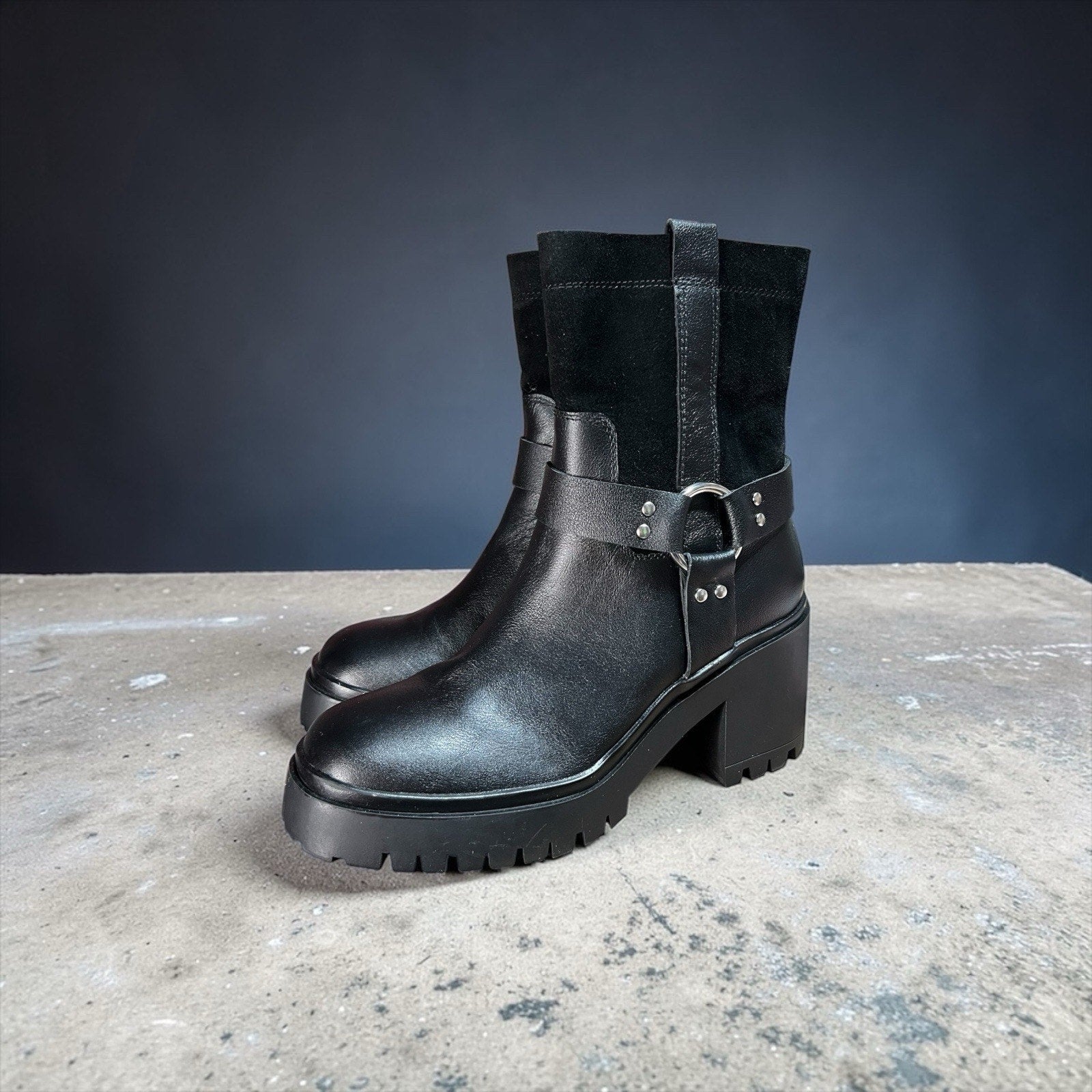 Blondo Rebel waterproof ankle boots in black leather Women’s Shoe Size 7M New
