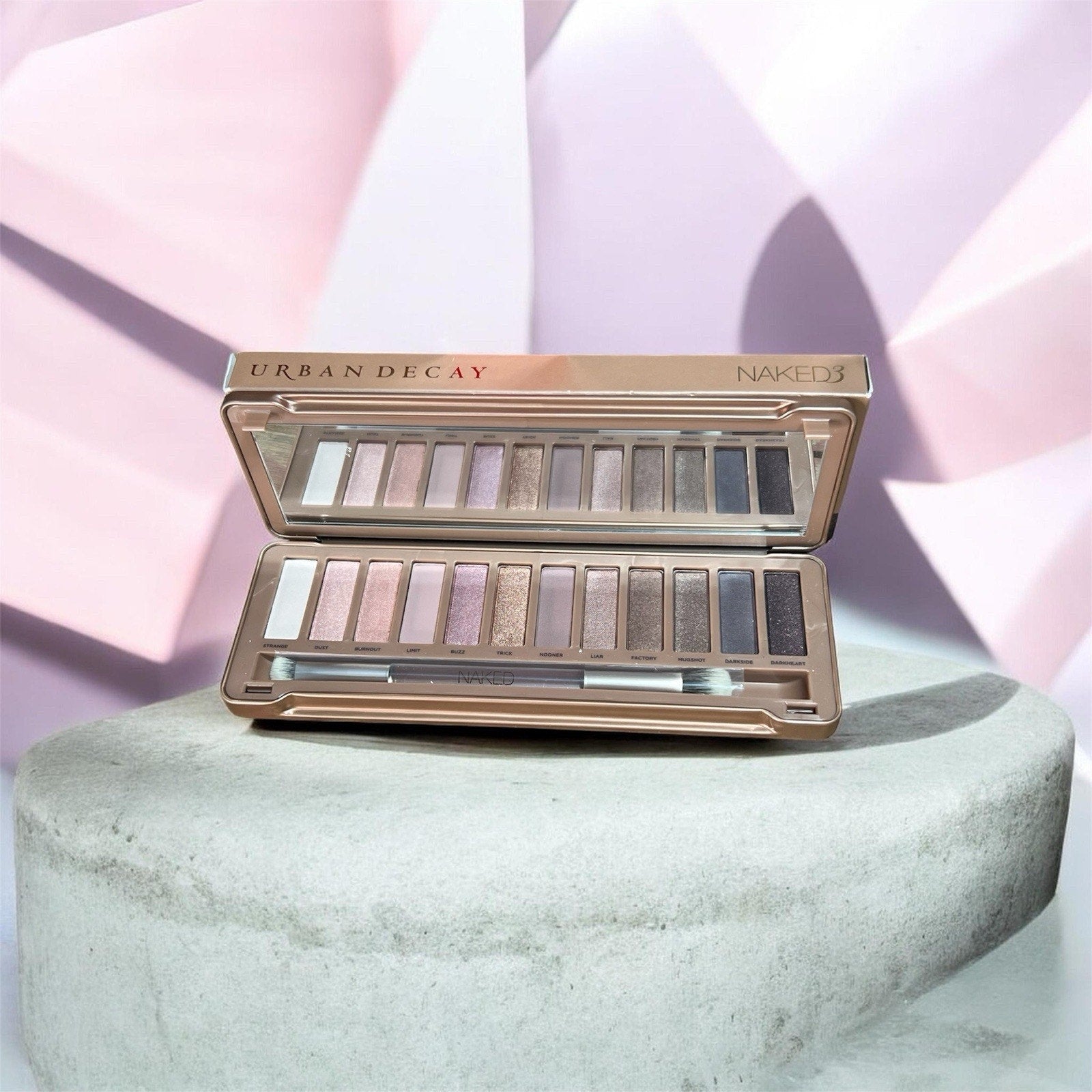 Urban Decay Naked 3 Eyeshadow Pallet NIB $59 MSRP