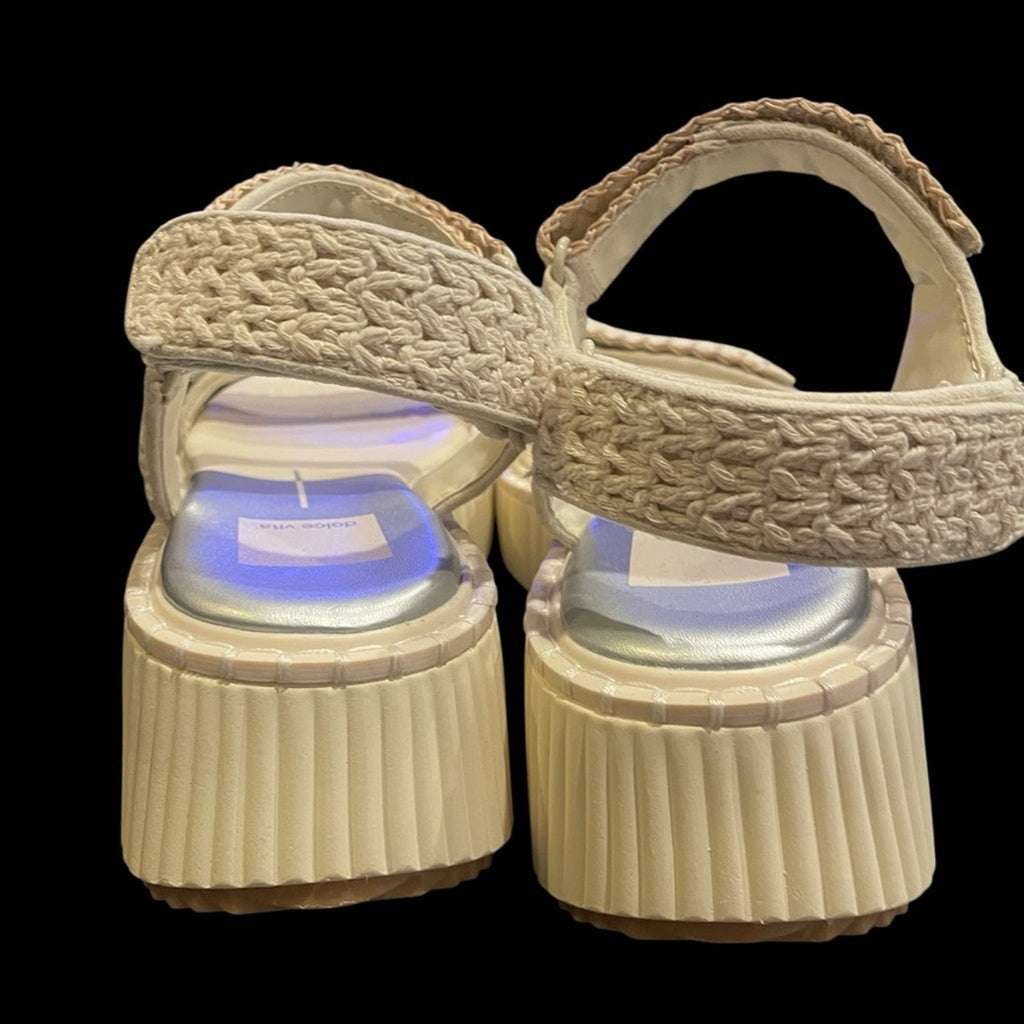 Dolce Vita Women's Cream Sandals NWOT Size 8