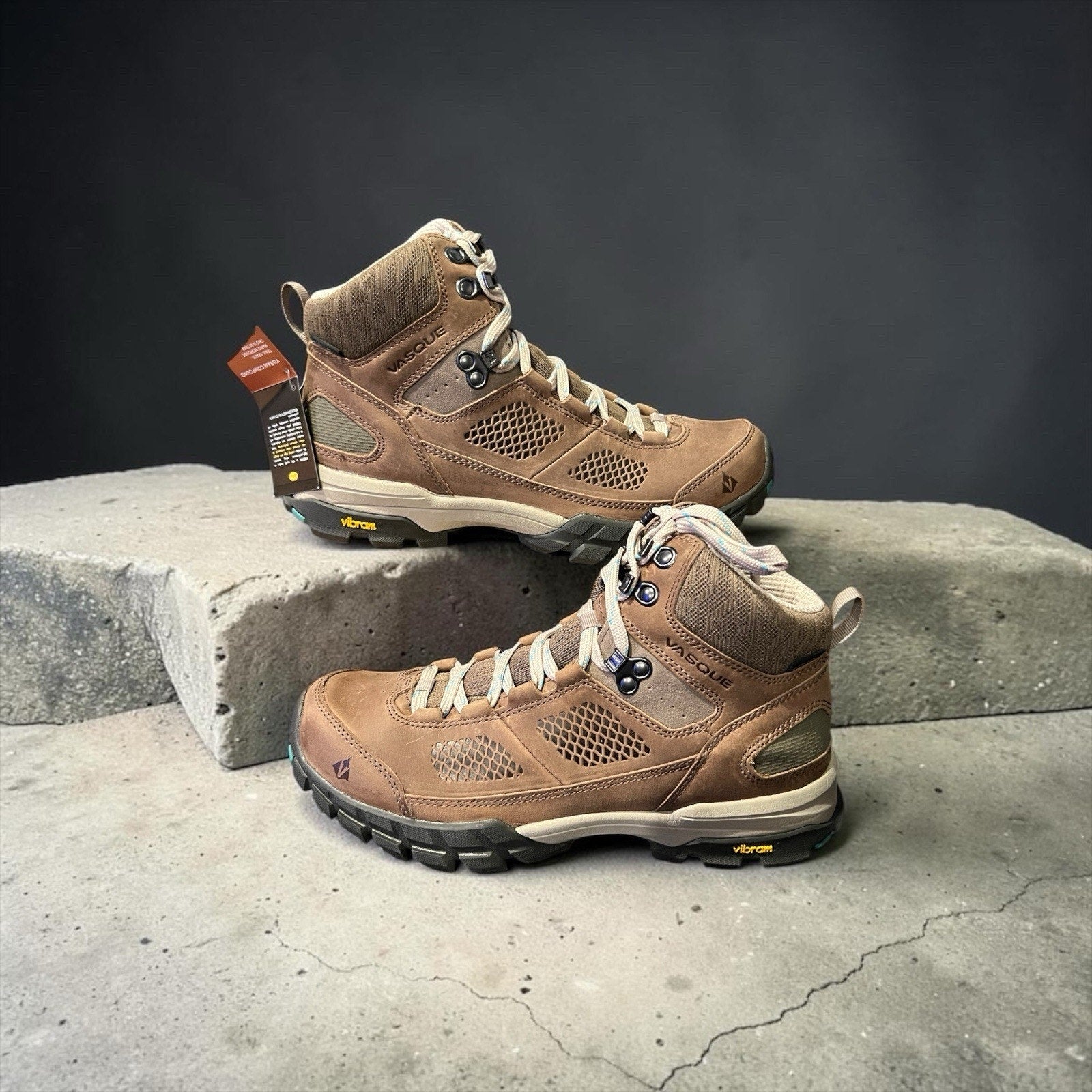 Women's Vasque Talus AT UltraDry hiking boots Women’s 10 NIB