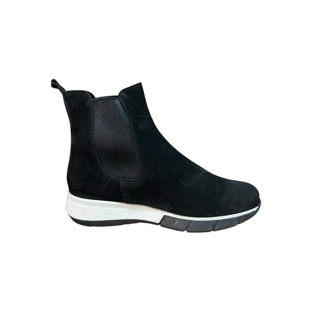 La Canadienne Newport Black Suede Waterproof Ankle Boots Women’s Shoe Size 10M
