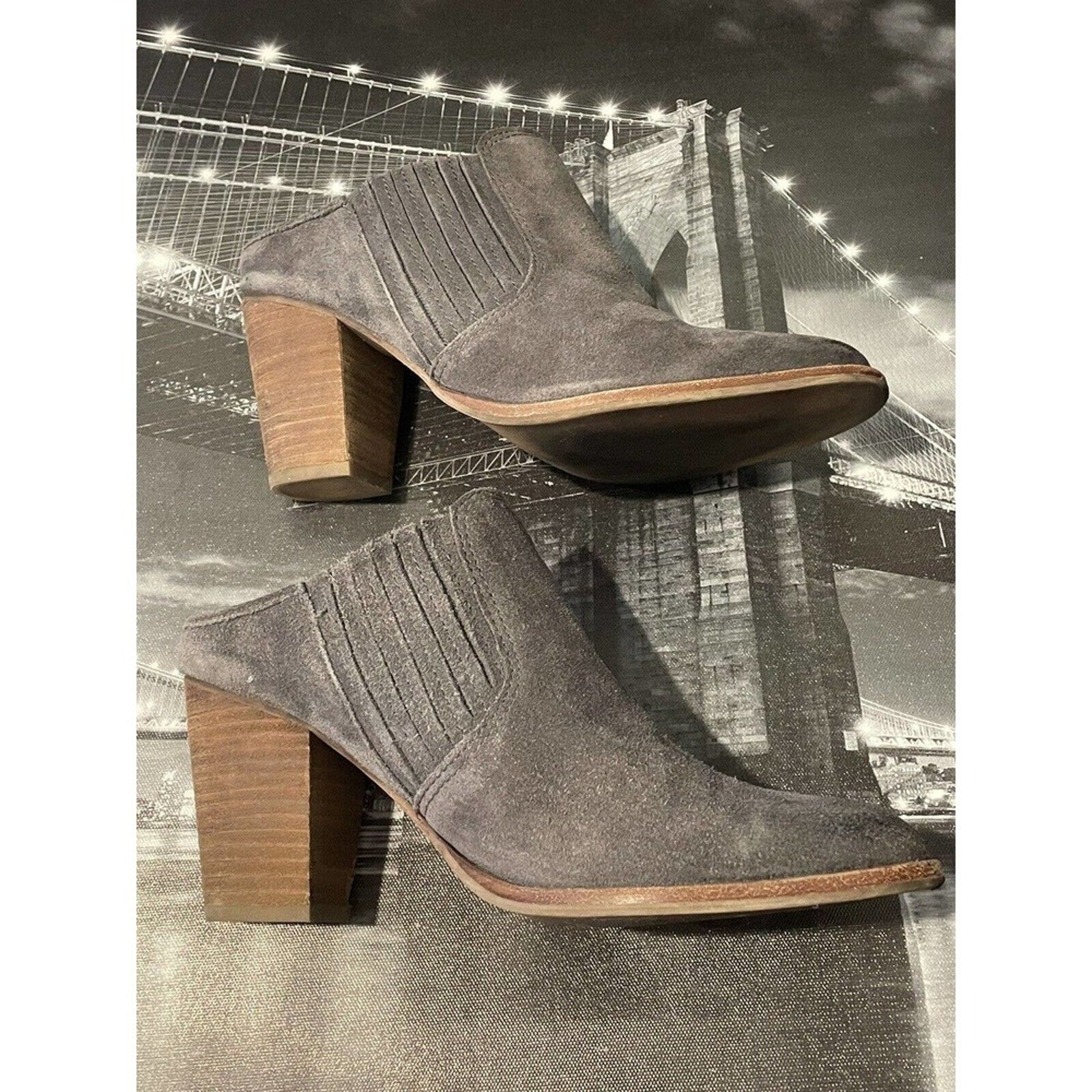 Steve‎ Madden Mertta Grey Suede Muels Women's Shoe Size 8M