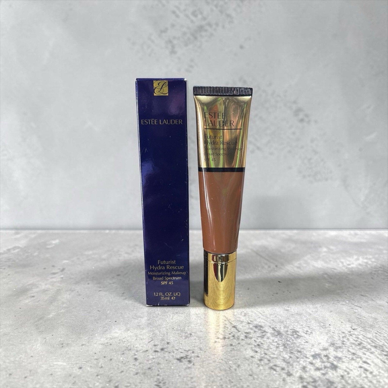Estée Lauder Futurist Hydra Rescue Moisturizing Makeup foundation Intense Java
