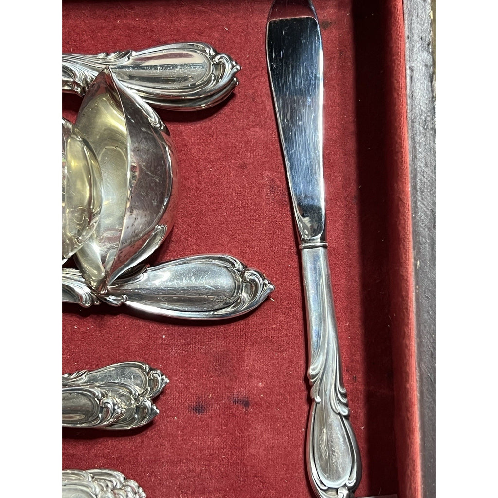 International Rhapsody Sterling Silver 94 Piece Silverware Set