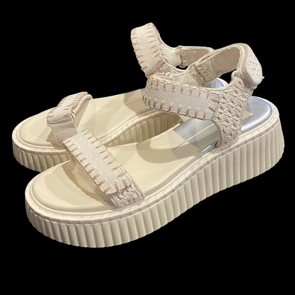 Dolce Vita Women's Cream Sandals NWOT Size 9