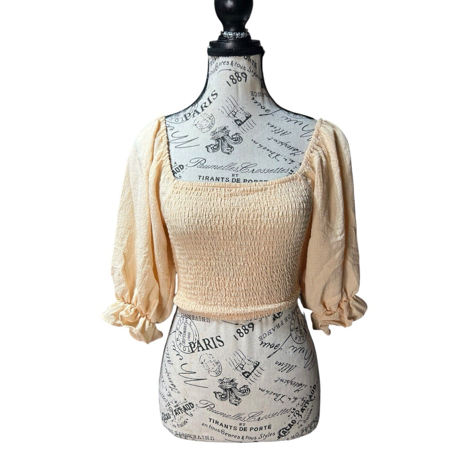 BCBC Smocked Cropped Top In A Peach Color Women’s Shirt Size S MSRP $88