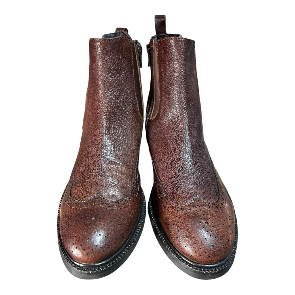 Jeffrey Campbell Women's Edmone Brogue Chelsea Booties Women’s Shoe Size 9