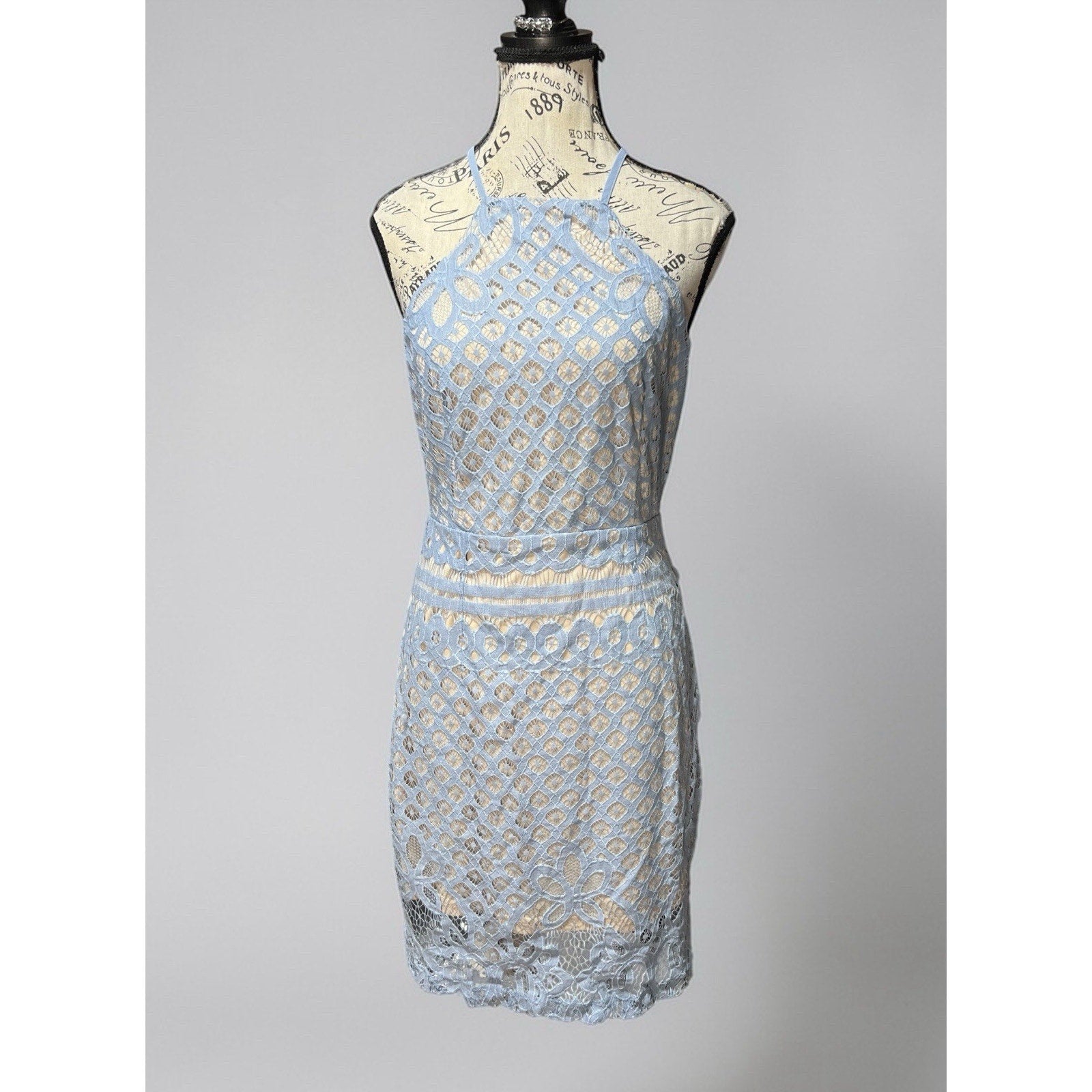 Lulus Steal a Kiss Light Blue Lace Cutout Body-Con Dress Size M NWT