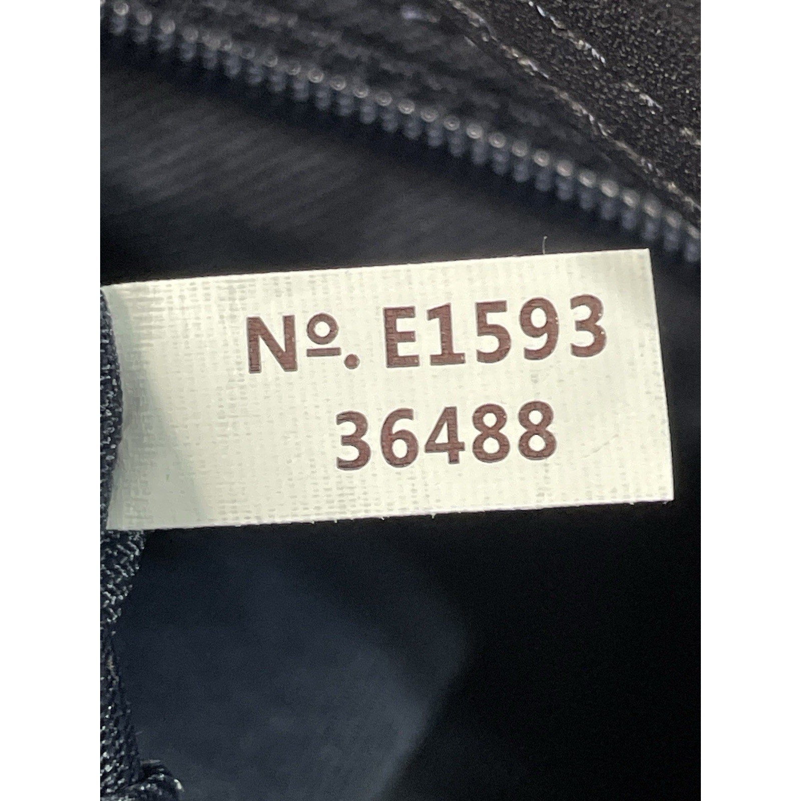 Coach Swagger Shoulder bag in navy Blue pebbled leather.