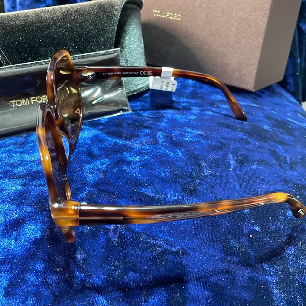 Tom Ford Sunglasses NIB MSRP $430 size 52 tortis Frame