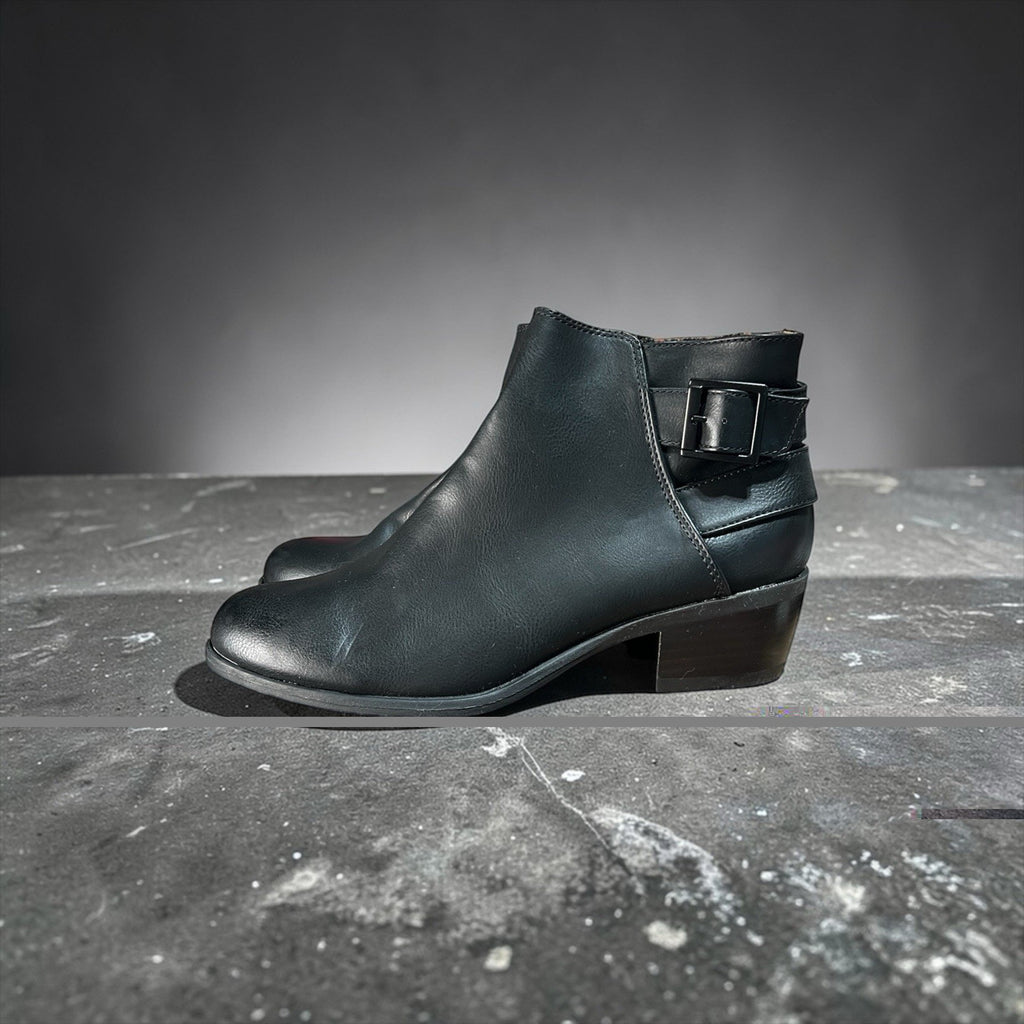 B.O.C. Black Ankle Bootie Women’s Shoe Size 9.5 M