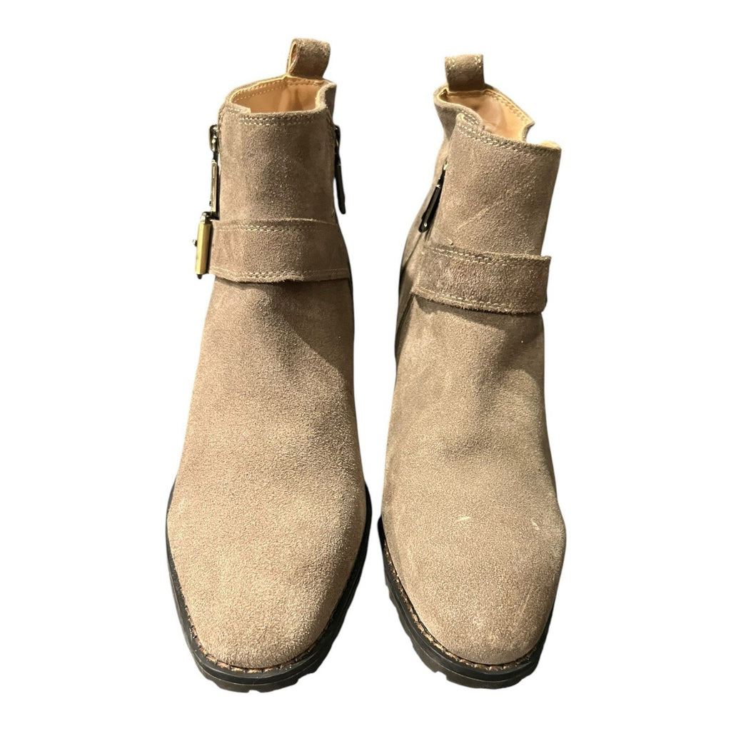 Blondo Susan boots feature waterproof tan suede Women’s Shoe Size 10M