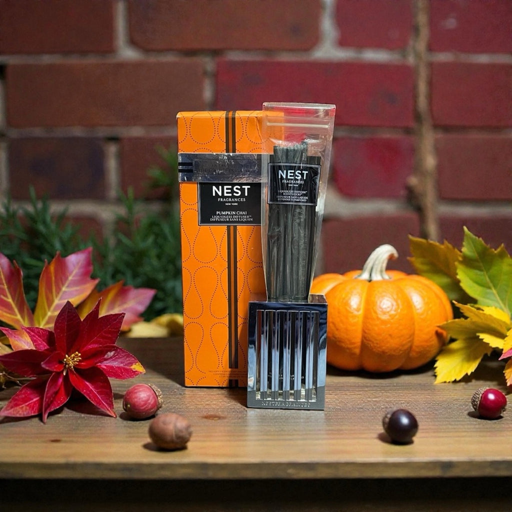 Nest Pumpkin Chai Liquidless Reed Diffuser Set