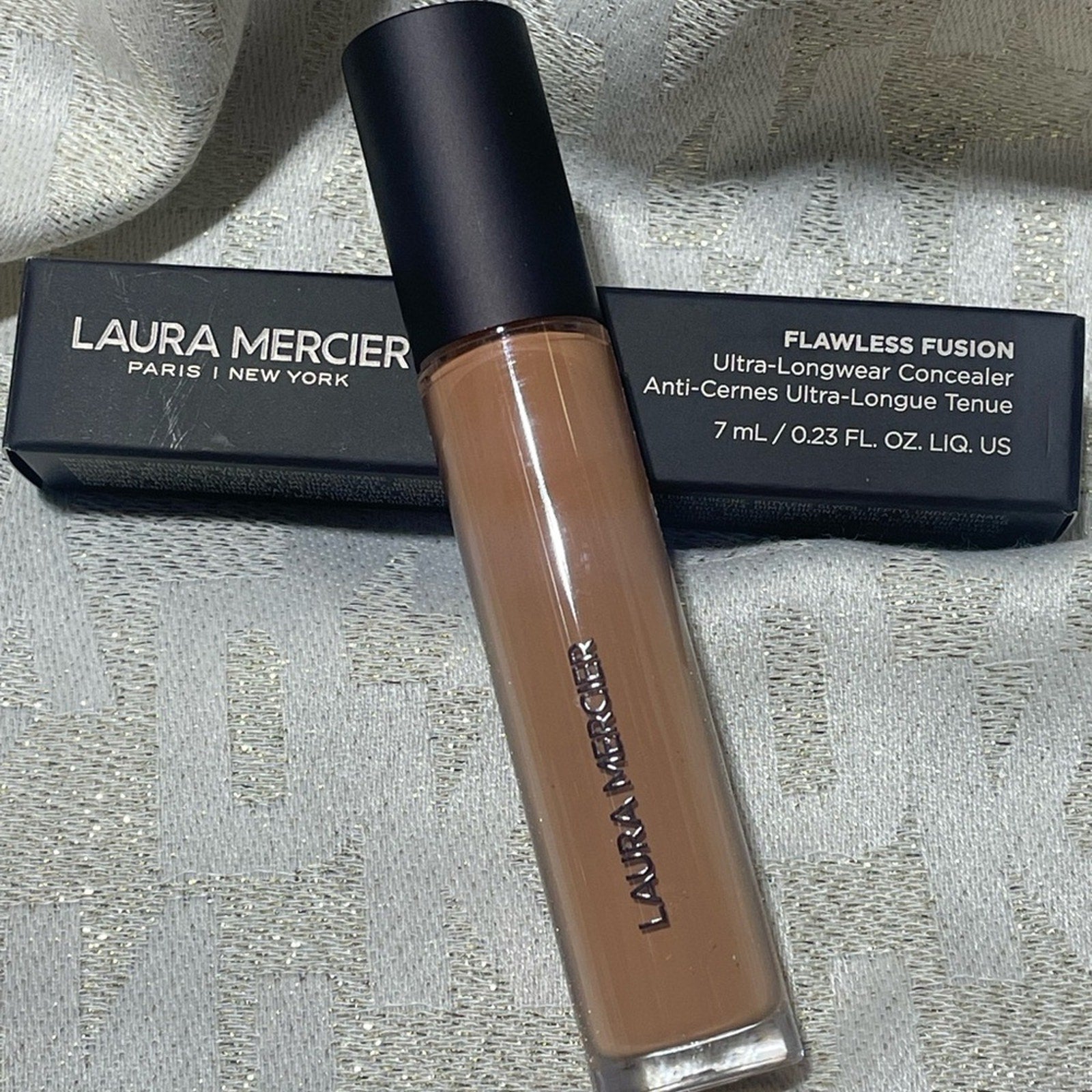Laura Mercier Paris Flawless Fusion Long Wear Concealer shade 4C