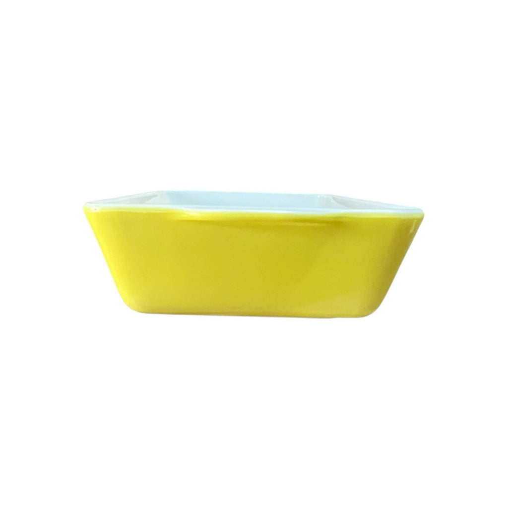 Vintage Pyrex 1960s Yellow Casserole Dish 8x6.5x2 In 503-B