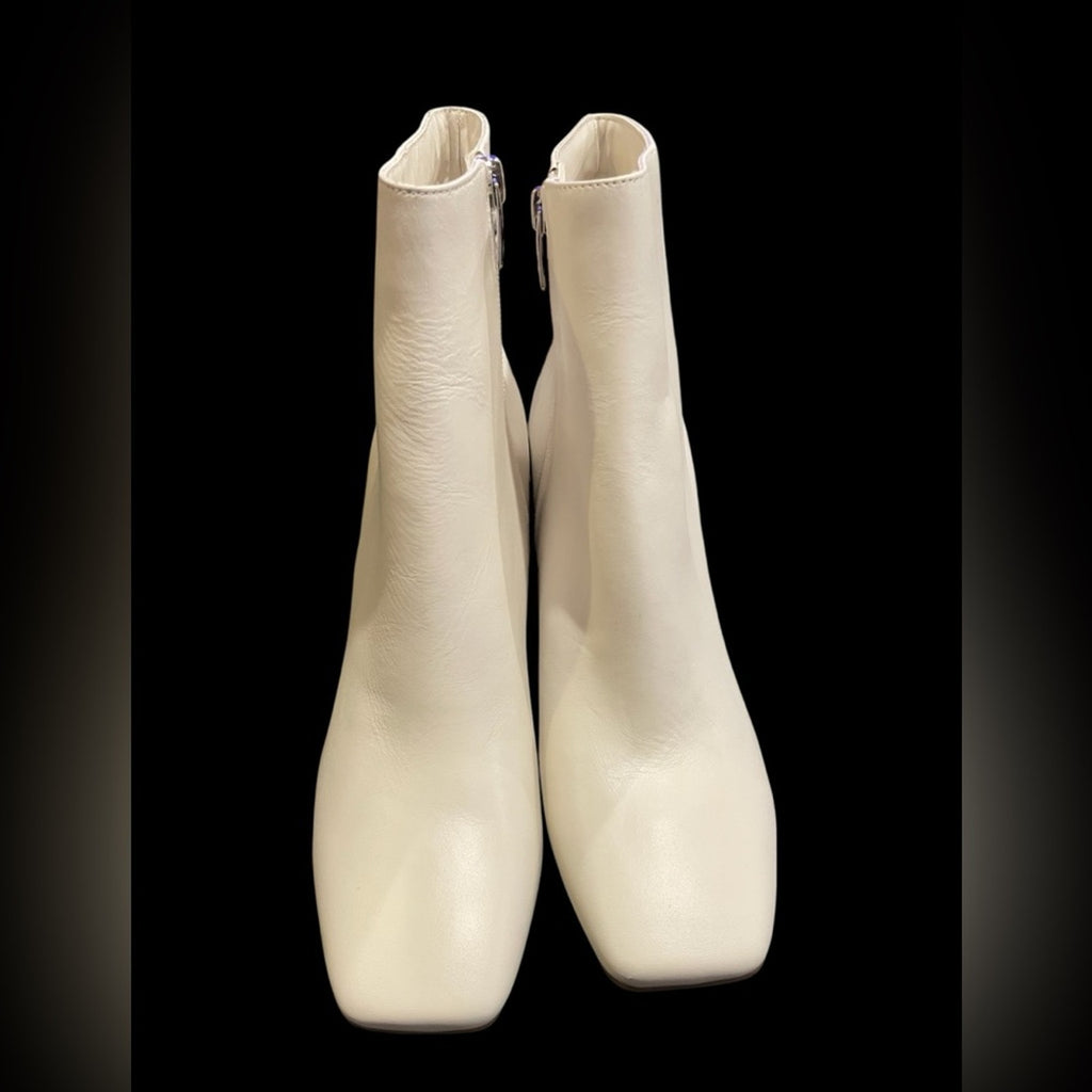 Marc Fisher MFNEBULA Ivory Ankle Boots with 3.5 in heel NWOT