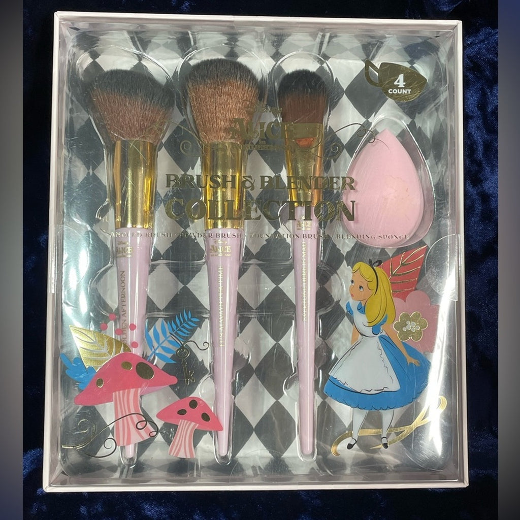 Disney Alice in Wonderland Brush & Blender Collection - Gold and Pink