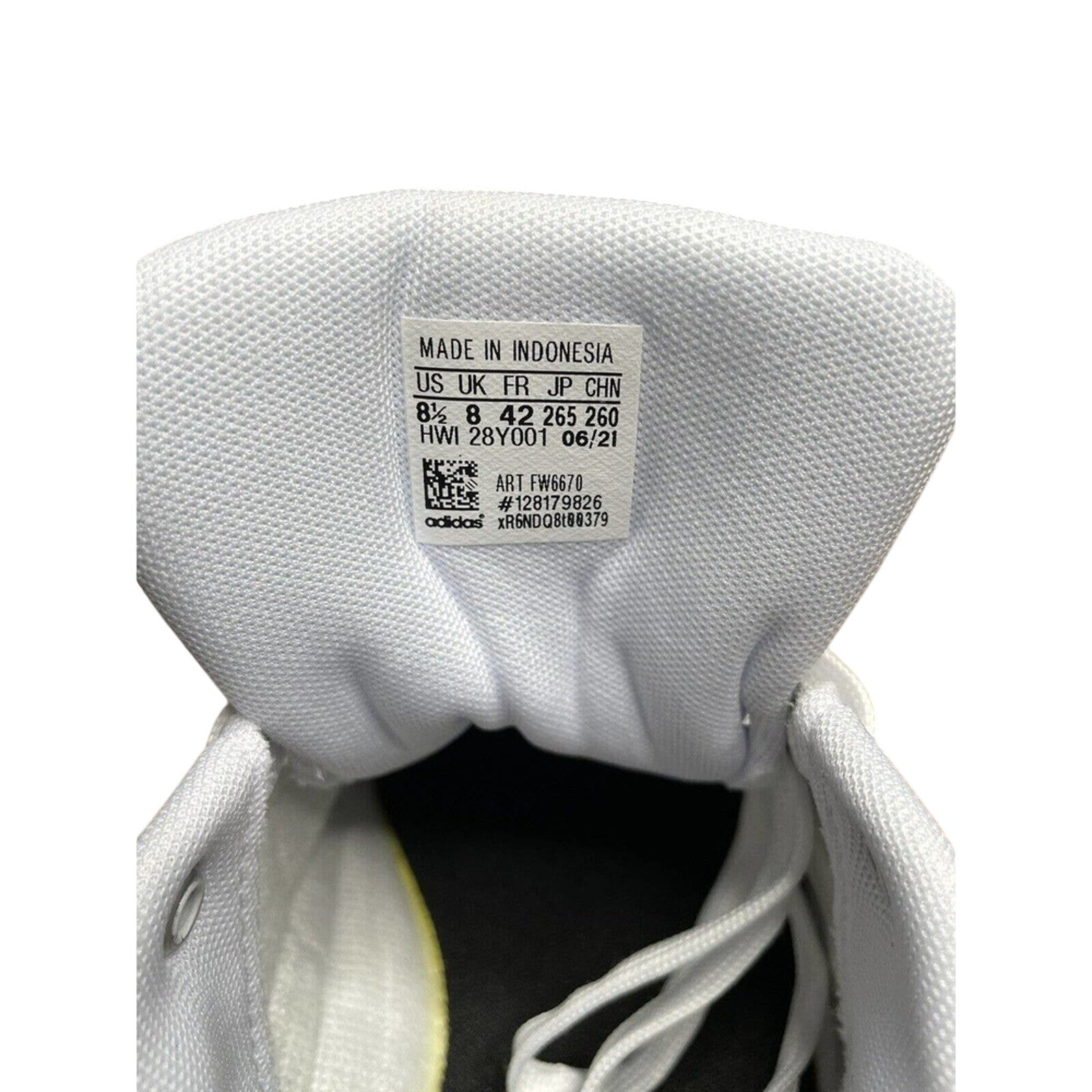 New HTF Sold Out Adidas Pokemon Shoes Mens‎ 8 1/2