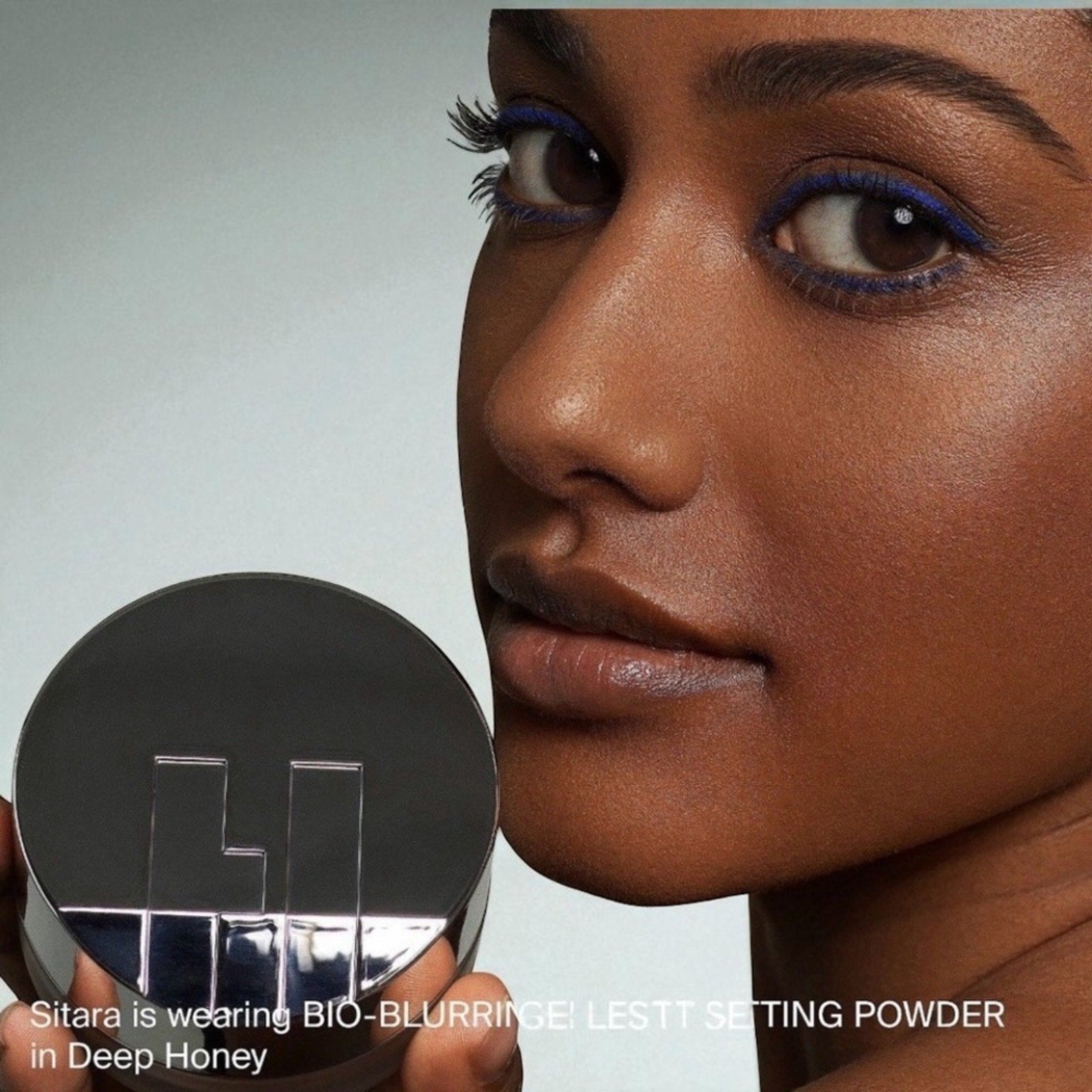 Haus Labs Bio Blurring Loose Powder - Deep Honey
