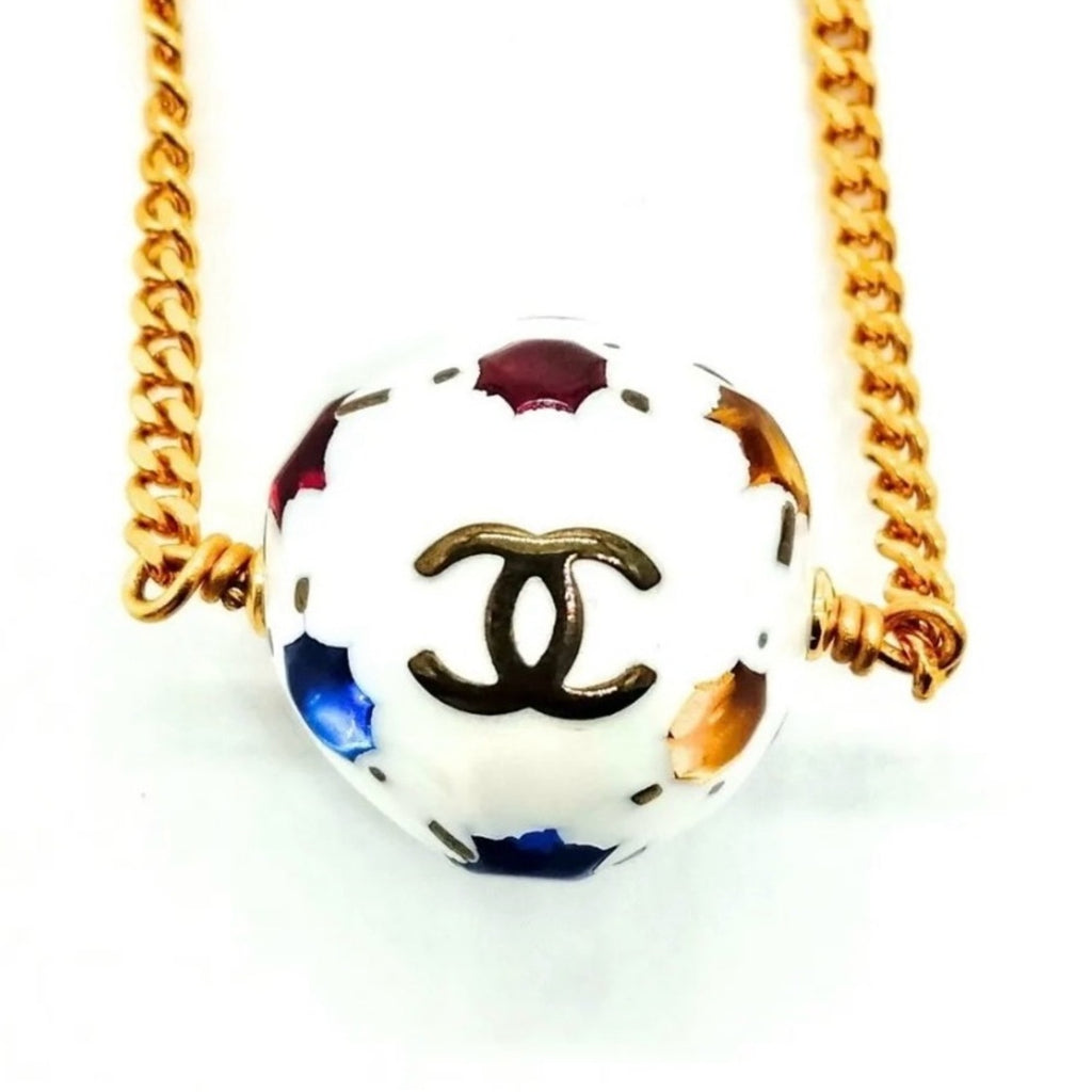 CHANEL Gold and White Necklace with Elegant Design Pre Owned