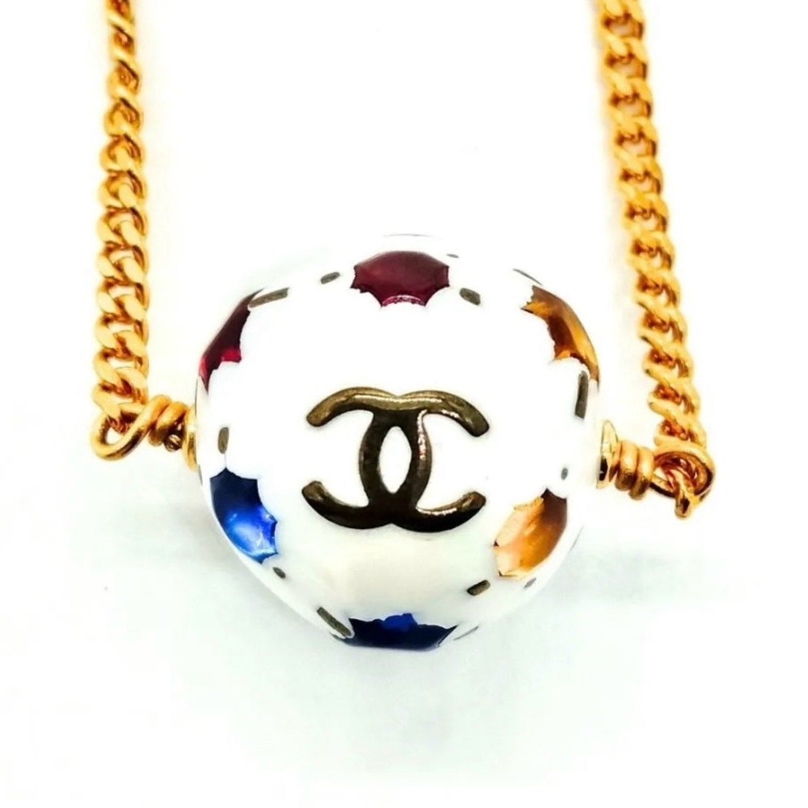 CHANEL Gold and White Necklace with Elegant Design Pre Owned
