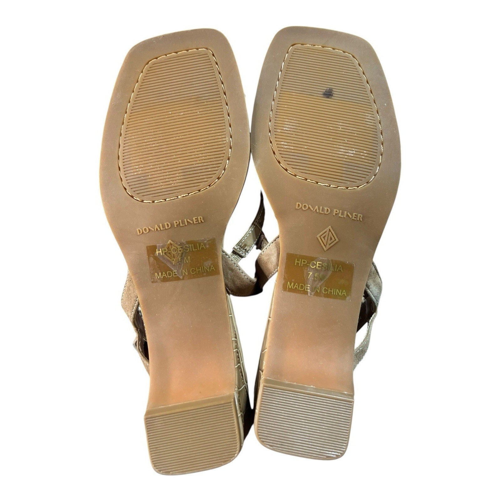 Donald Pliner Cecilia Strapy Sandals Women’s Shoe Size 7.5M