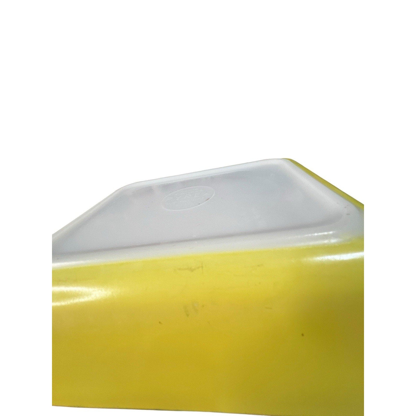 Vintage Pyrex 1960s Yellow Casserole Dish 8x6.5x2 In 503-B