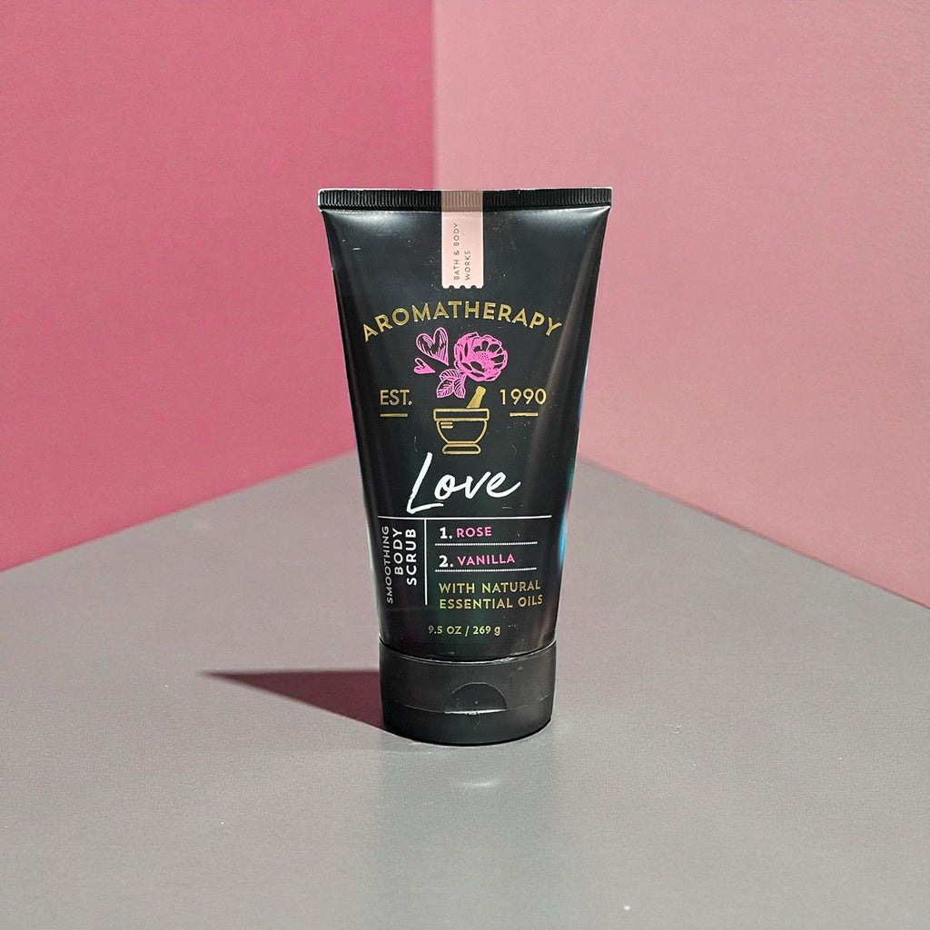 Bath And Body Works Aromatherapy Soothing Body Scrub Love