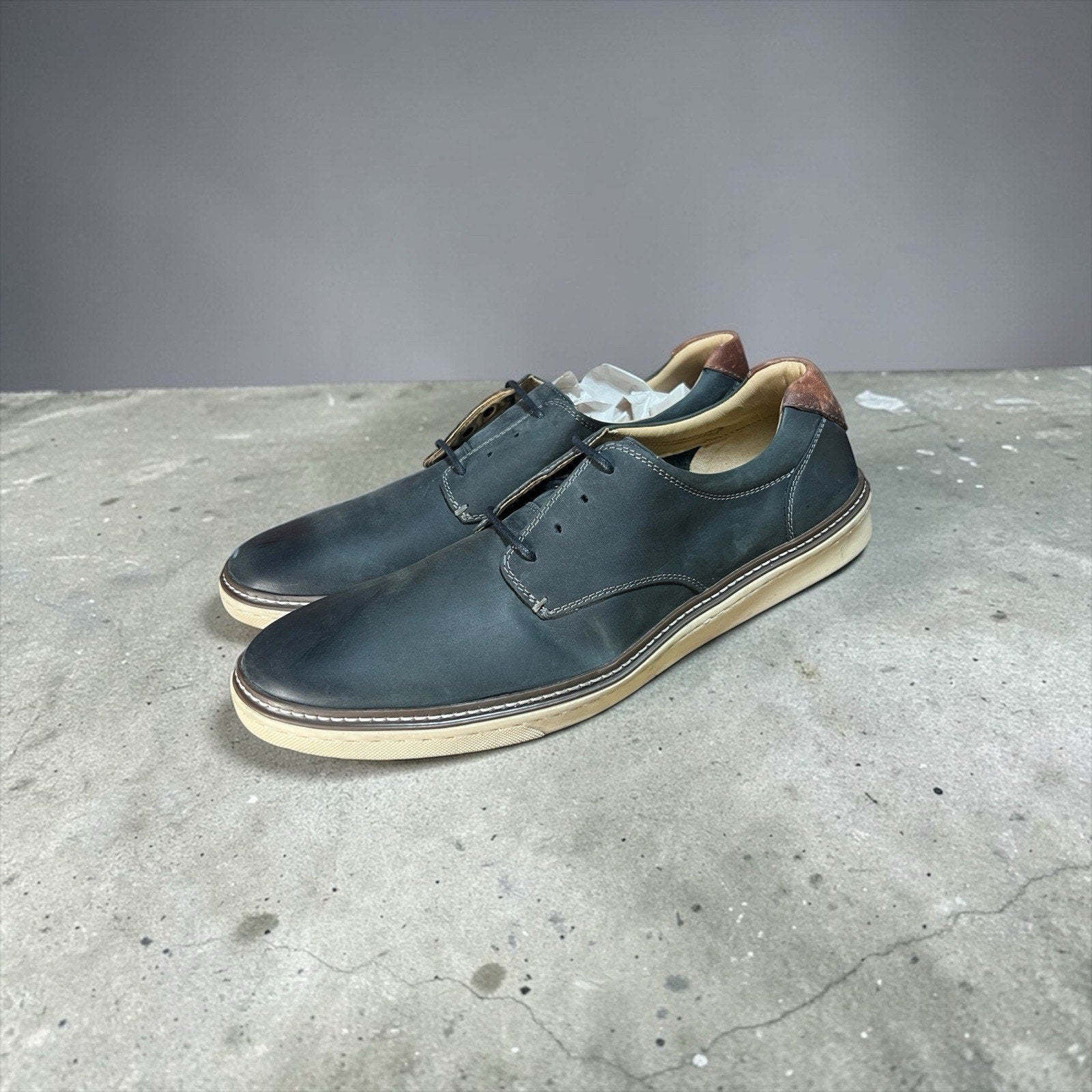 Johnston & Murphy Men's McGuffey Plain Toe shoes Size 12M