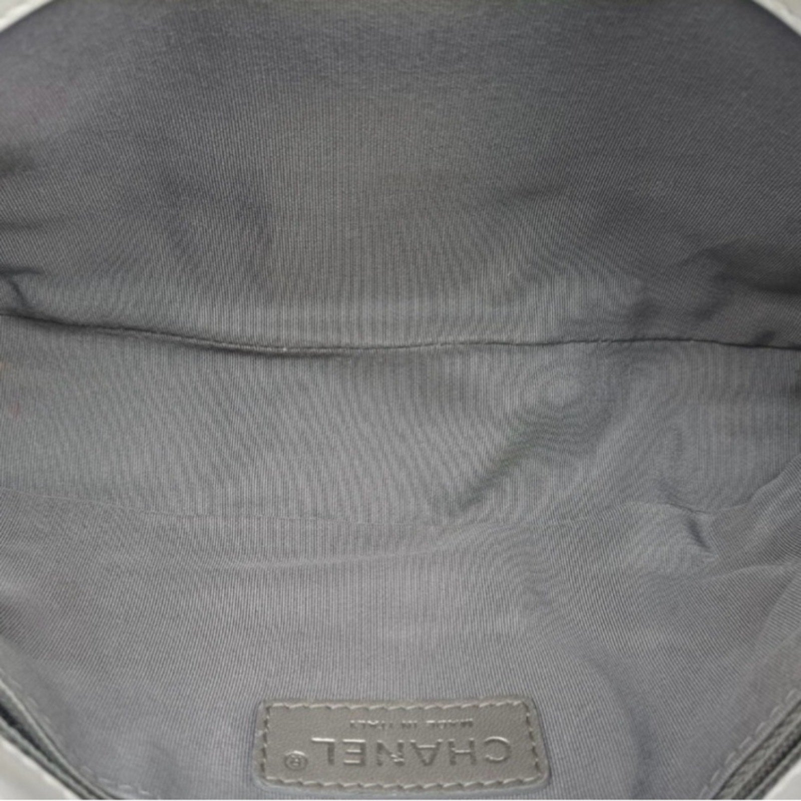 Chanel White Quilted Shoulder Bag Pre Owned