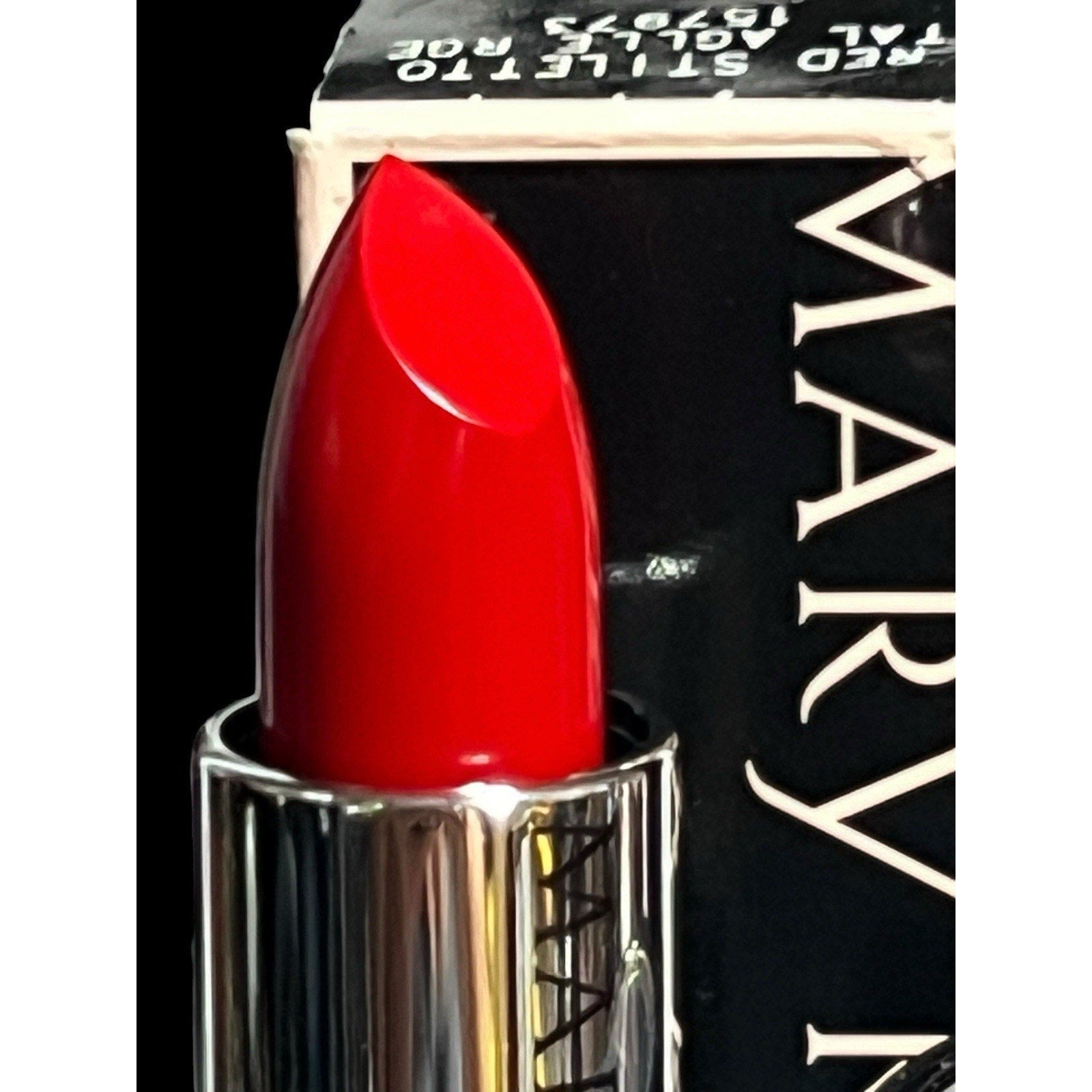 Mary Kay Gel Semi-Matte Lipstick Red Stiletto New
