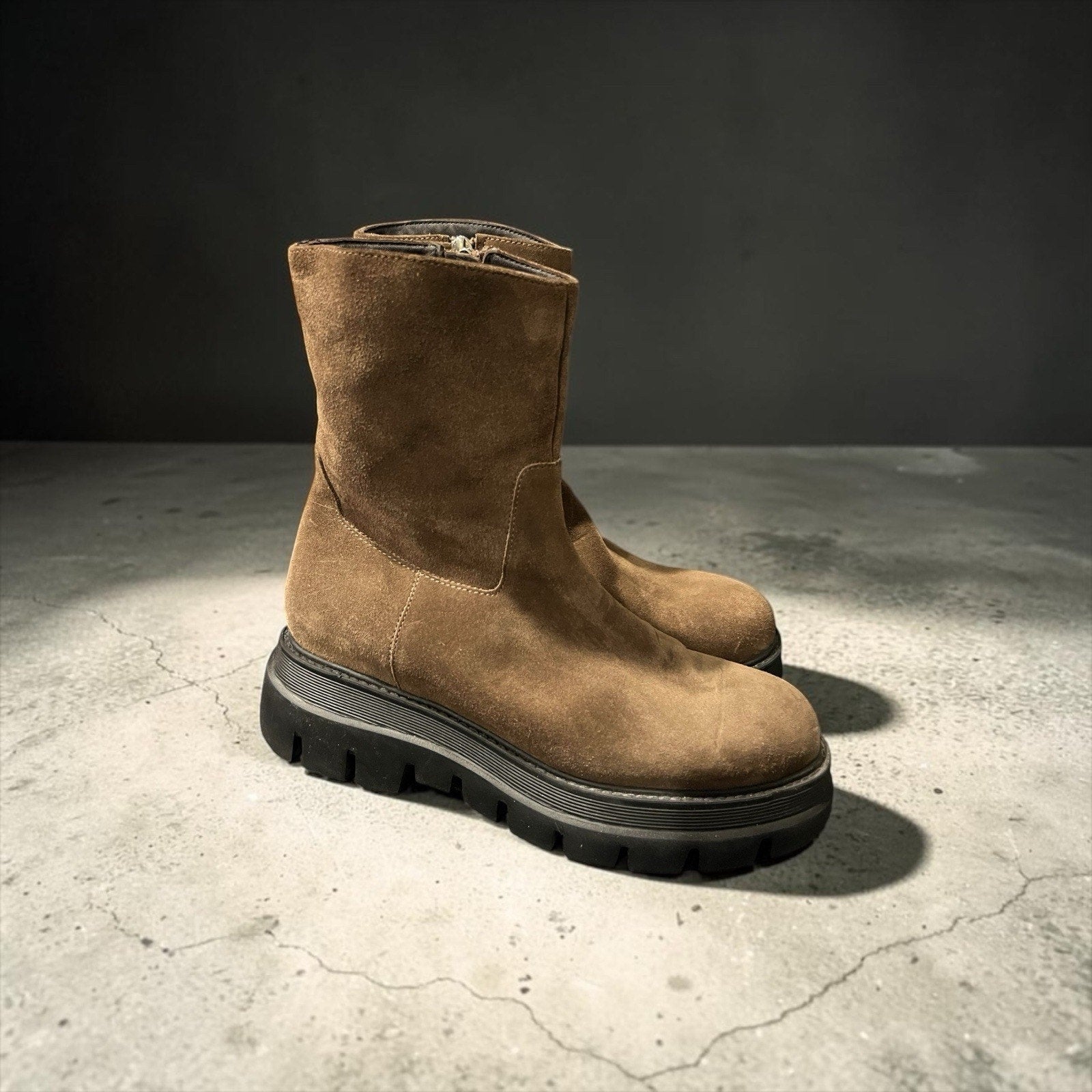 Aquatalia Salvia Brown Suede boot Women’s Shoe Size 8.5 $525 MSRP