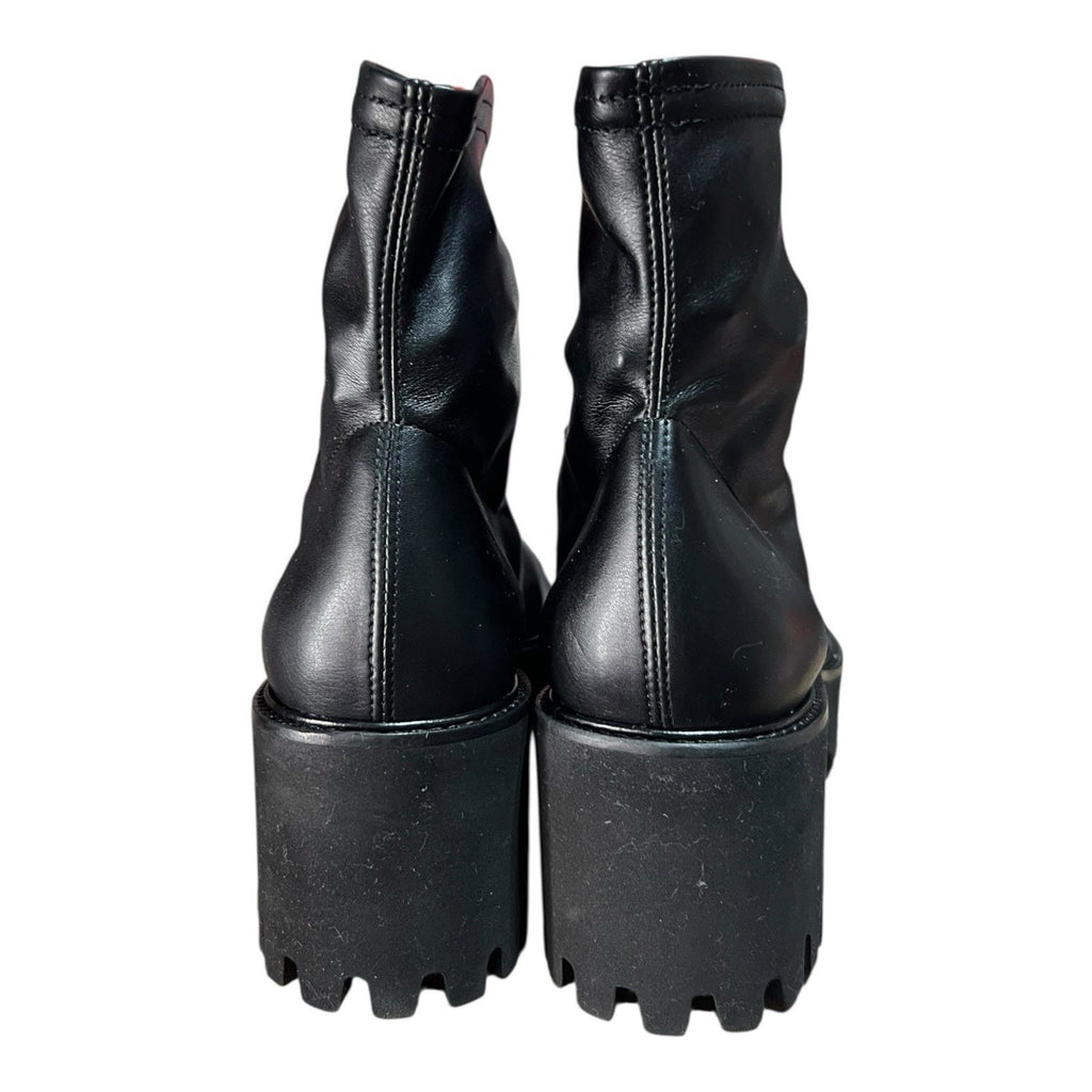 Frame Le Croyden style, featuring a leather upper and a chunky lug sole EU 38.5