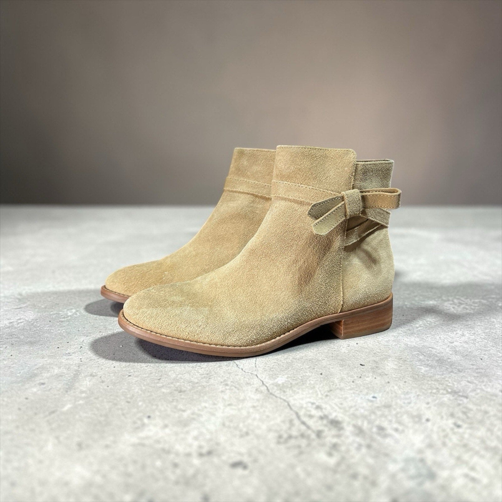 Talbots Tish Tie Suede Ankle Boot Size 7M New