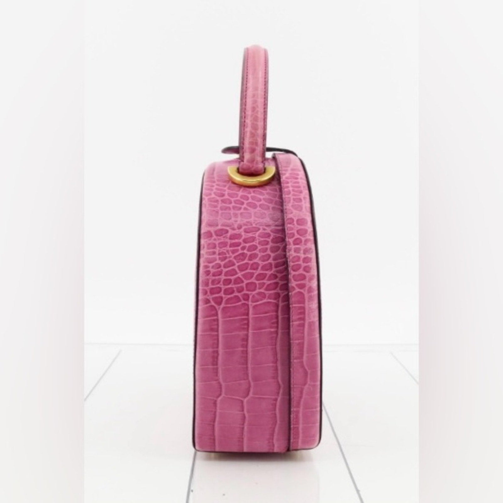 Celine Pink Crocodile-Embossed Women's Hand bag