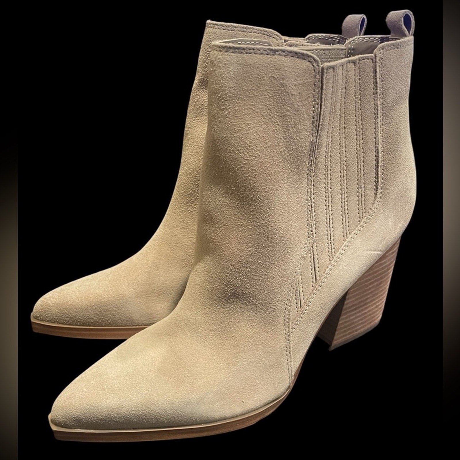 Marc Fisher Women's 8M Tan Suede Ankle Boots NWOT