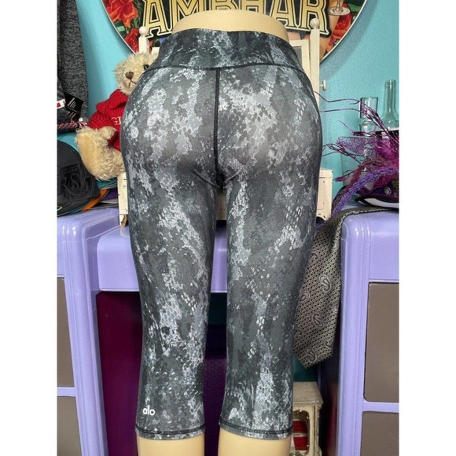 ALO Capri‎ Legging's Womens's Size XS