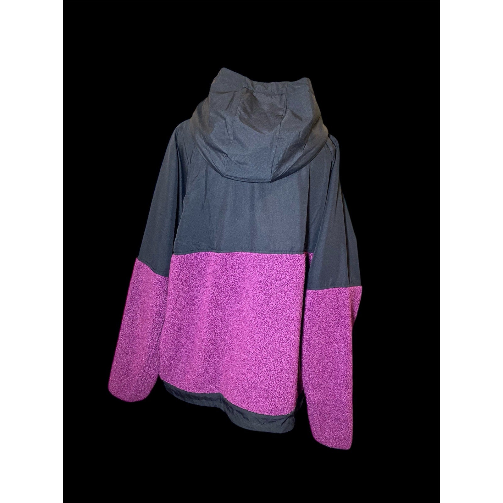 Under Armour Men’s XL Purple Hooded Sweater MRSP $110 NWT
