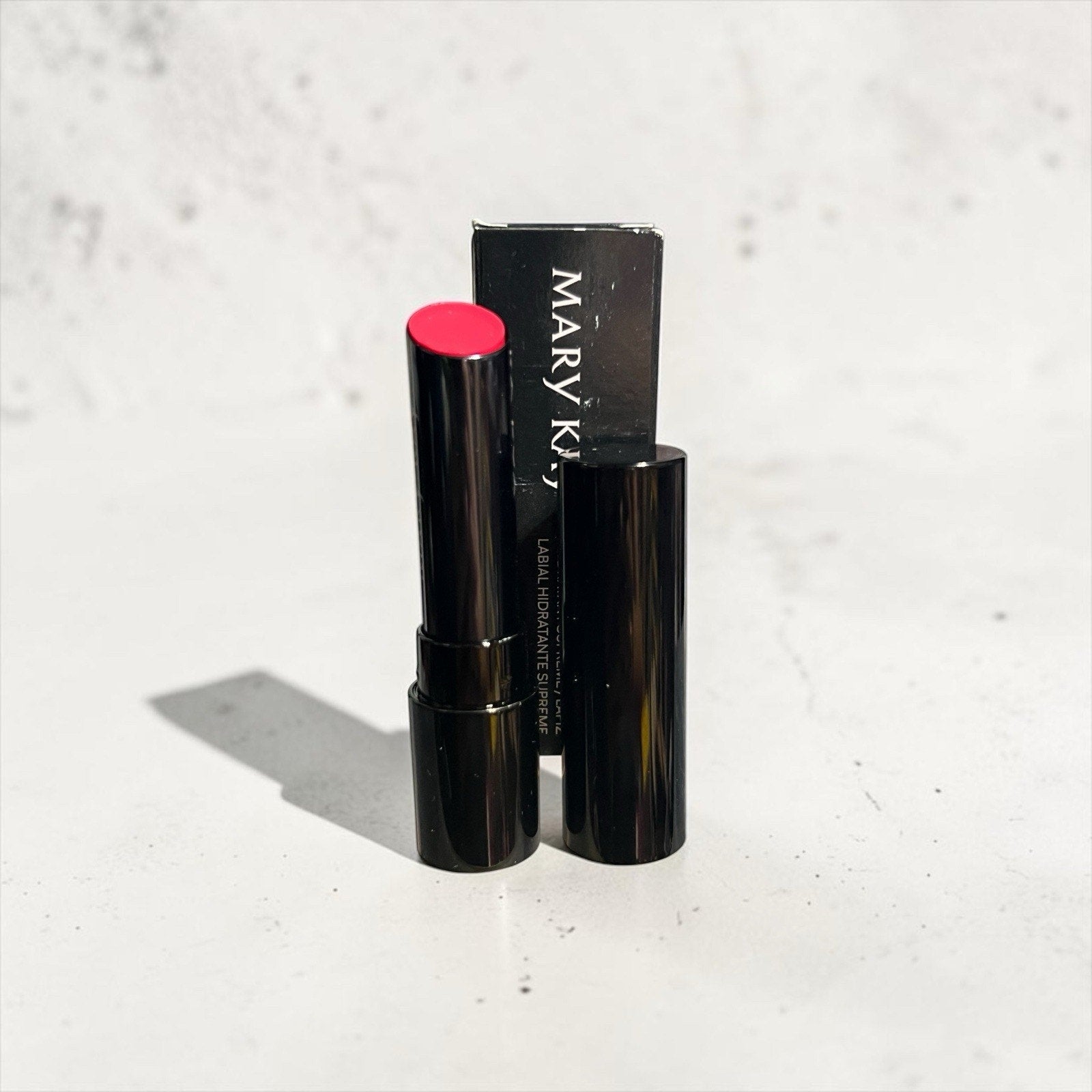 Mary Kay Supreme Hydrating Lipstick In Festive Pink New