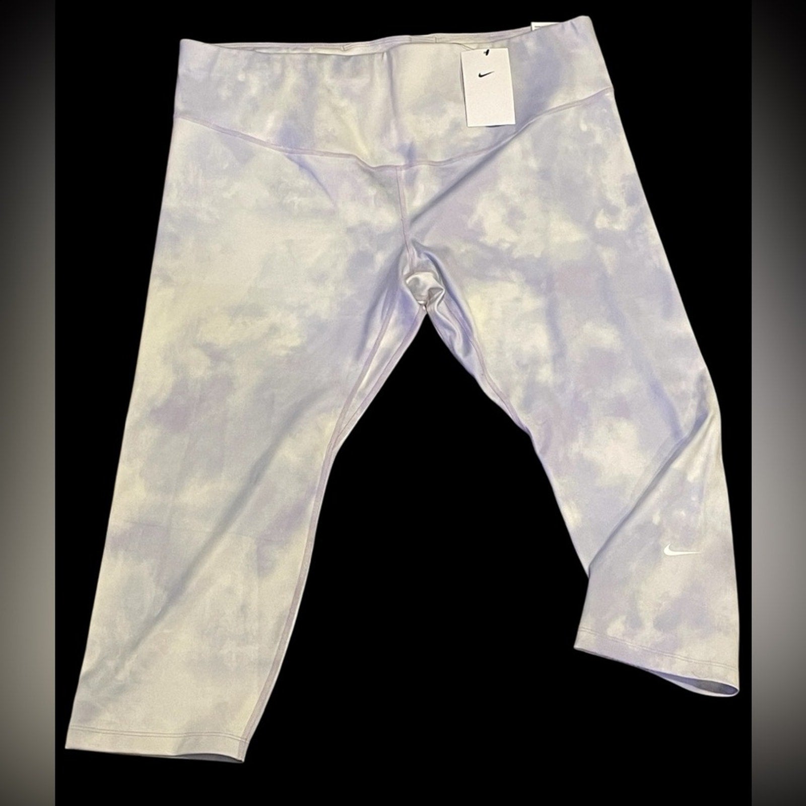 Nike Lavender and White Leggings NWT Women’s 2X MSRP $55