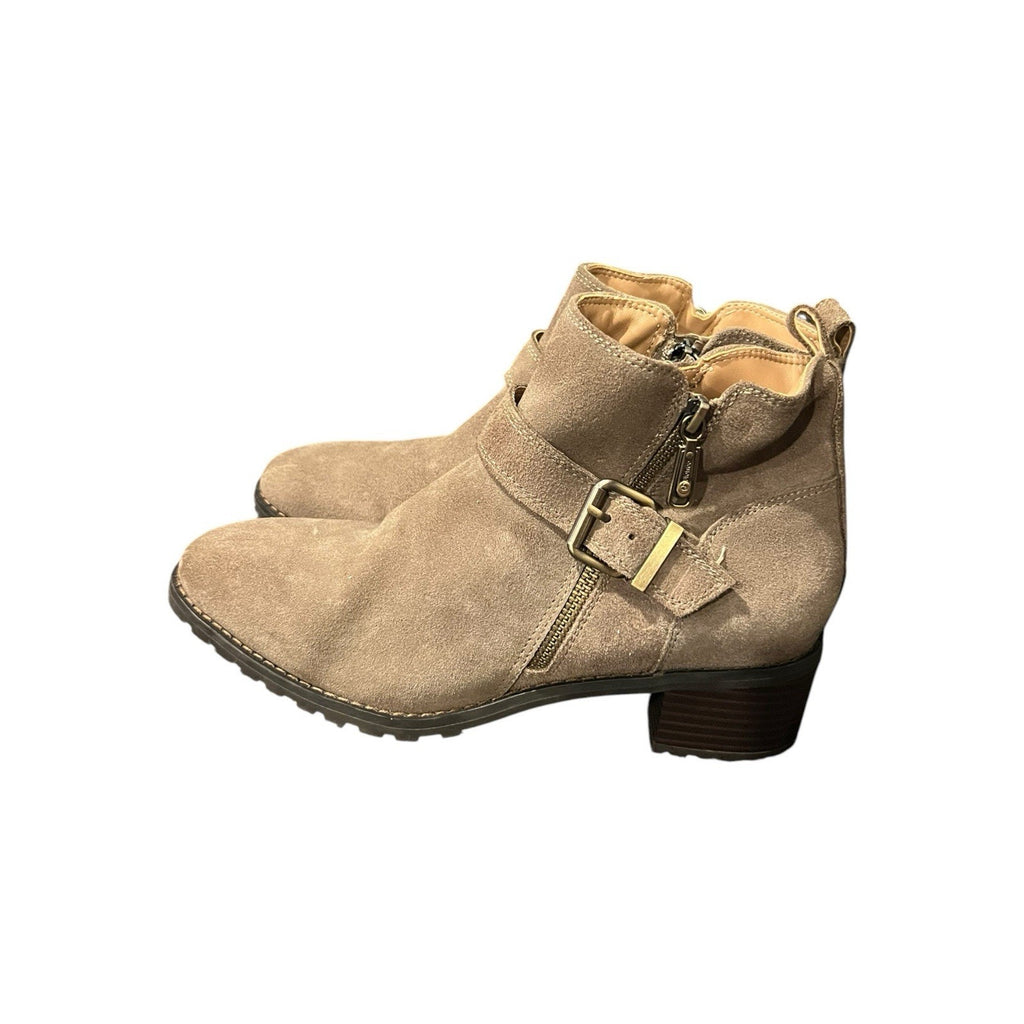 Blondo Susan boots feature waterproof tan suede Women’s Shoe Size 10M