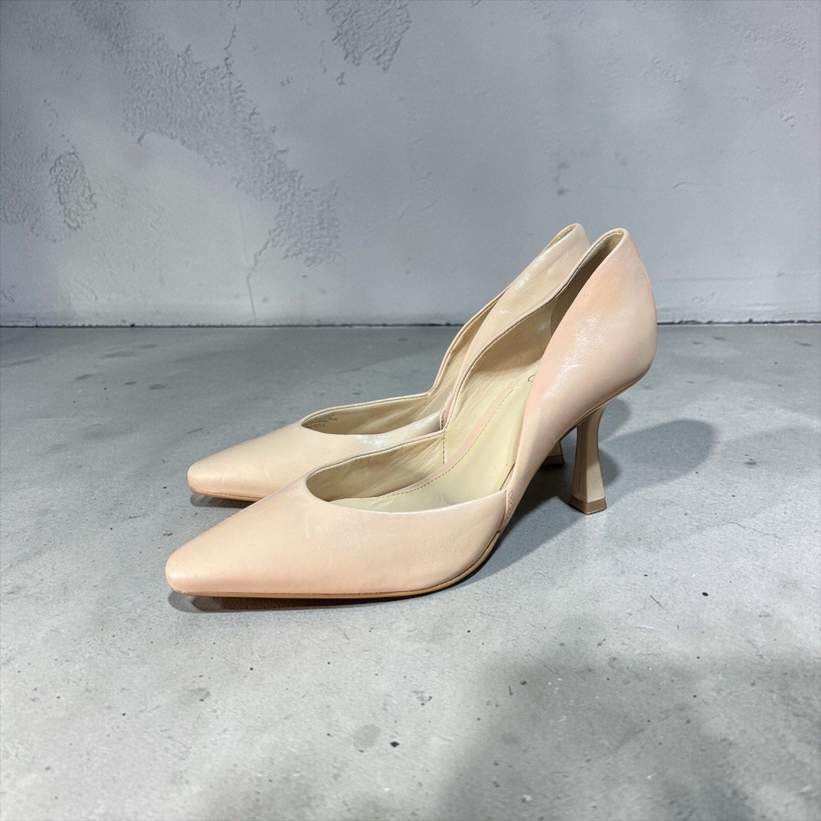 Vince Camuto Karala Pointed Toe Pump Nude Women’s Shoe Size 7M