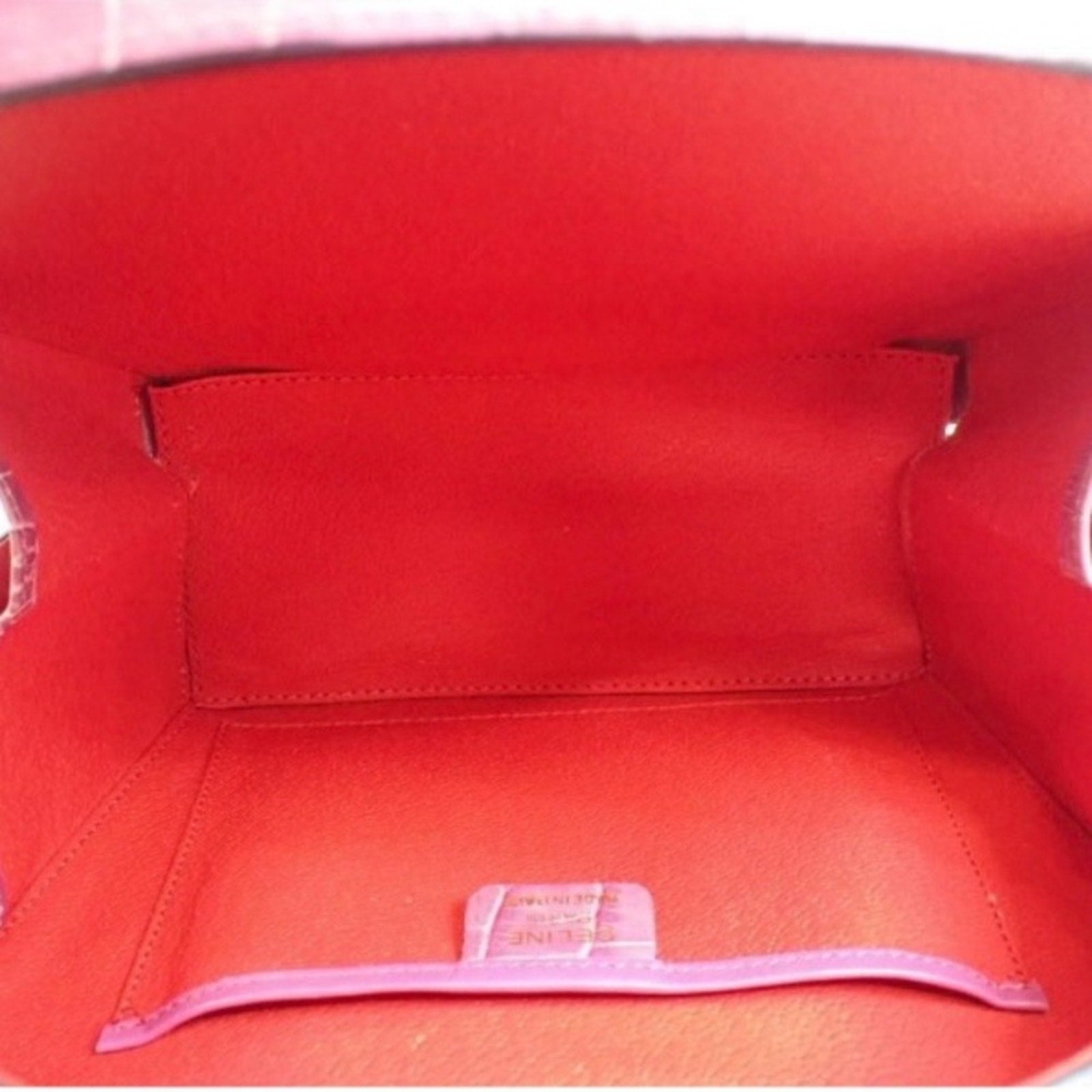 Celine Pink Crocodile-Embossed Women's Hand bag